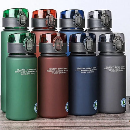  Hydrasport - Delicate sports bottle made of BPA -free plastic, 400ml/560ml-3