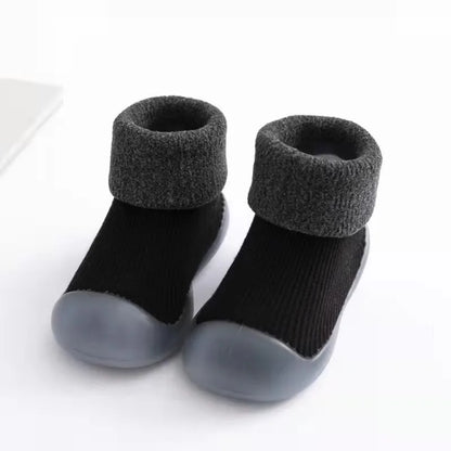 TinySteps Grip Socks - Calzini antiscivolo per bambini con suola in gomma per primi passi in sicurezza