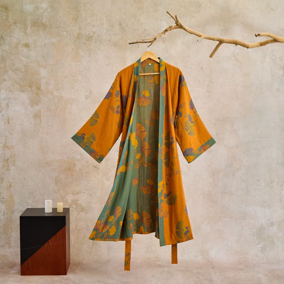 Elegant Cotton Kimono Bathrobe - Reversible Ginkgo Leaf Design for Ultimate Comfort 8