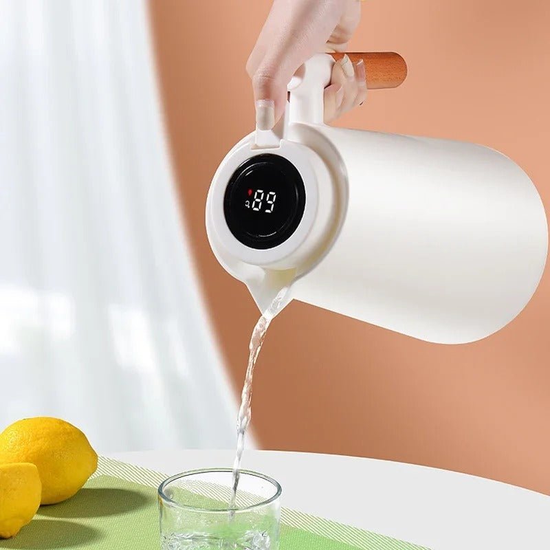 Lattea - Thermal Jug with Temperature Display, Leak-Proof & Wooden Handle 7
