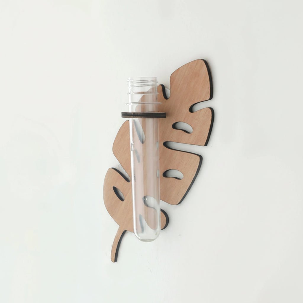 LEAFORA – Artisan Leaf Wall Planter for Natural Indoor Decor