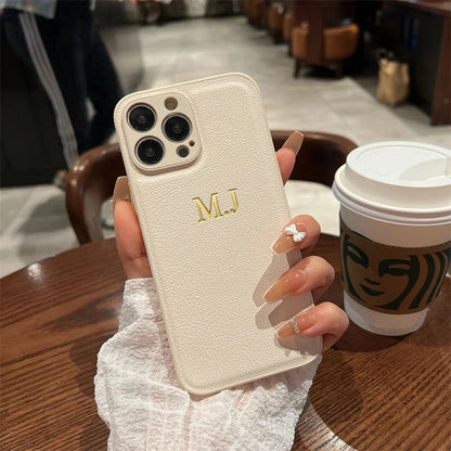 LEATHIQUE – Gepersonaliseerde leren iPhone-hoes met initialen