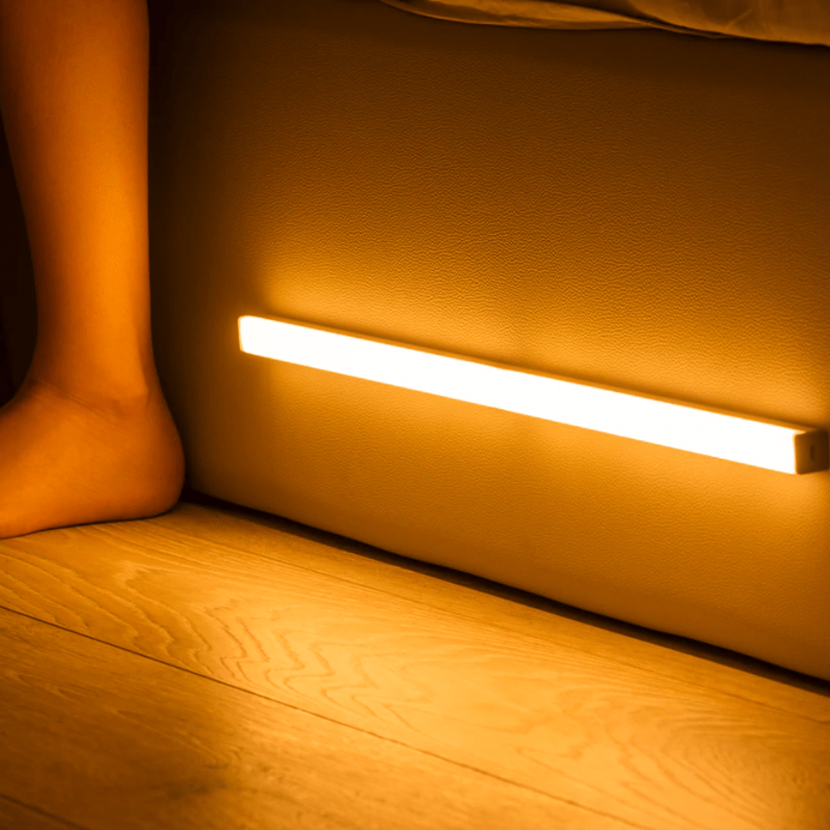 Wireless LED light with movement sensor-flexible light control, AAA batteries or USB, 9-50 cm length 4