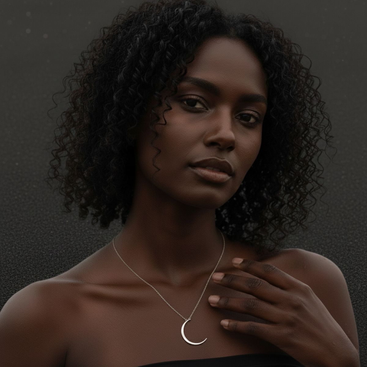 LunaMoon - Collar de oro impermeable e hipoalergénico con recubrimiento duradero