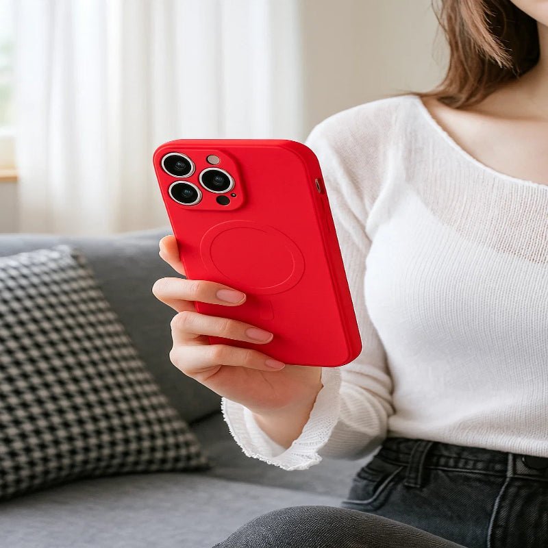 AuraGriff – Magnetic soft silicone case with a secure grip 1
