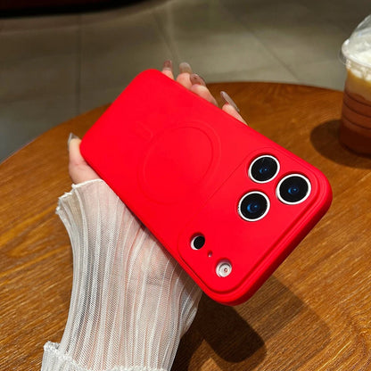 AuraGriff – Magnetic soft silicone case with a secure grip 16