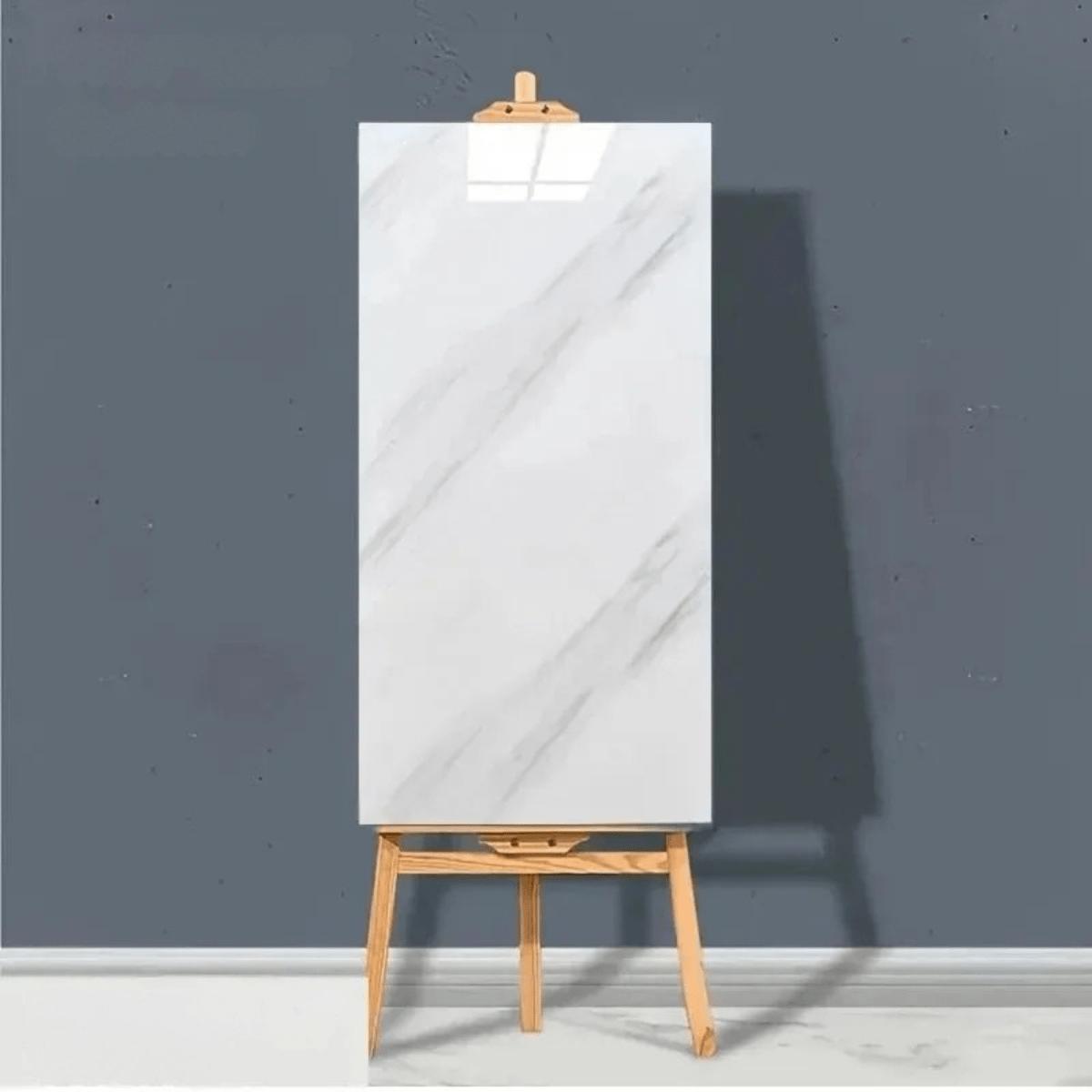 MARBLIQUE – Itsekiinnittyvät marmorikuvioiset PVC-lattialaatat