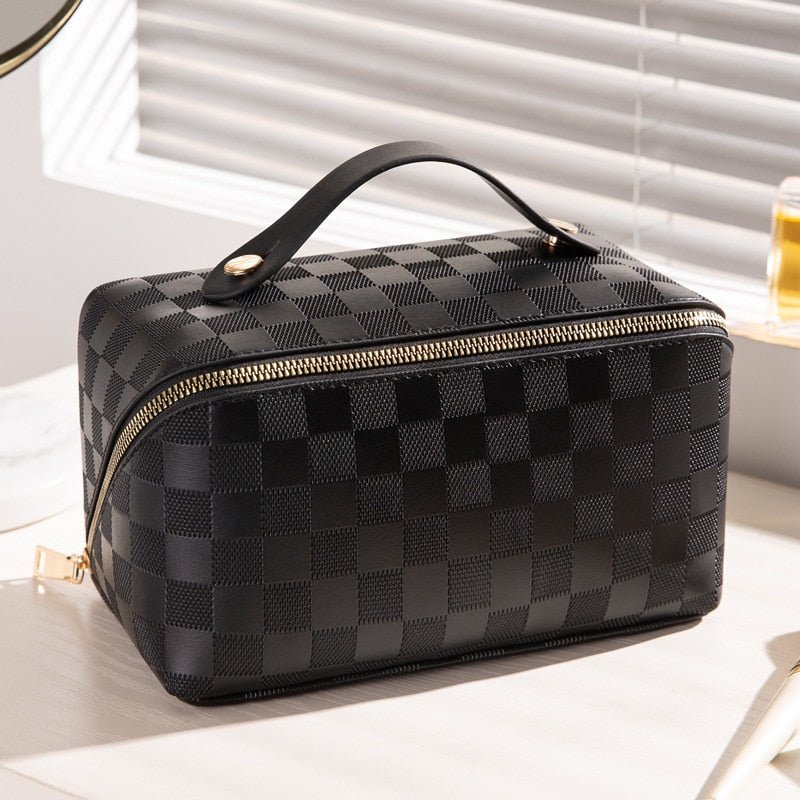 NORMEA – Minimalist Elegant Makeup Bag with Compact Organizer Design 6