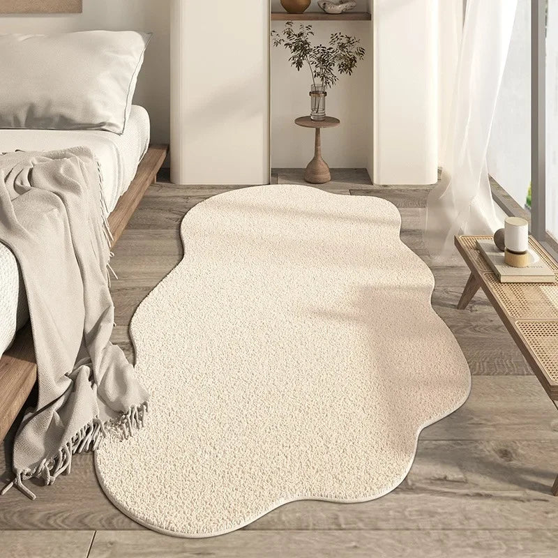 Elegant Cream Irregular Shaped Area Rug - Soft Non-Slip Polyester Carpet 1