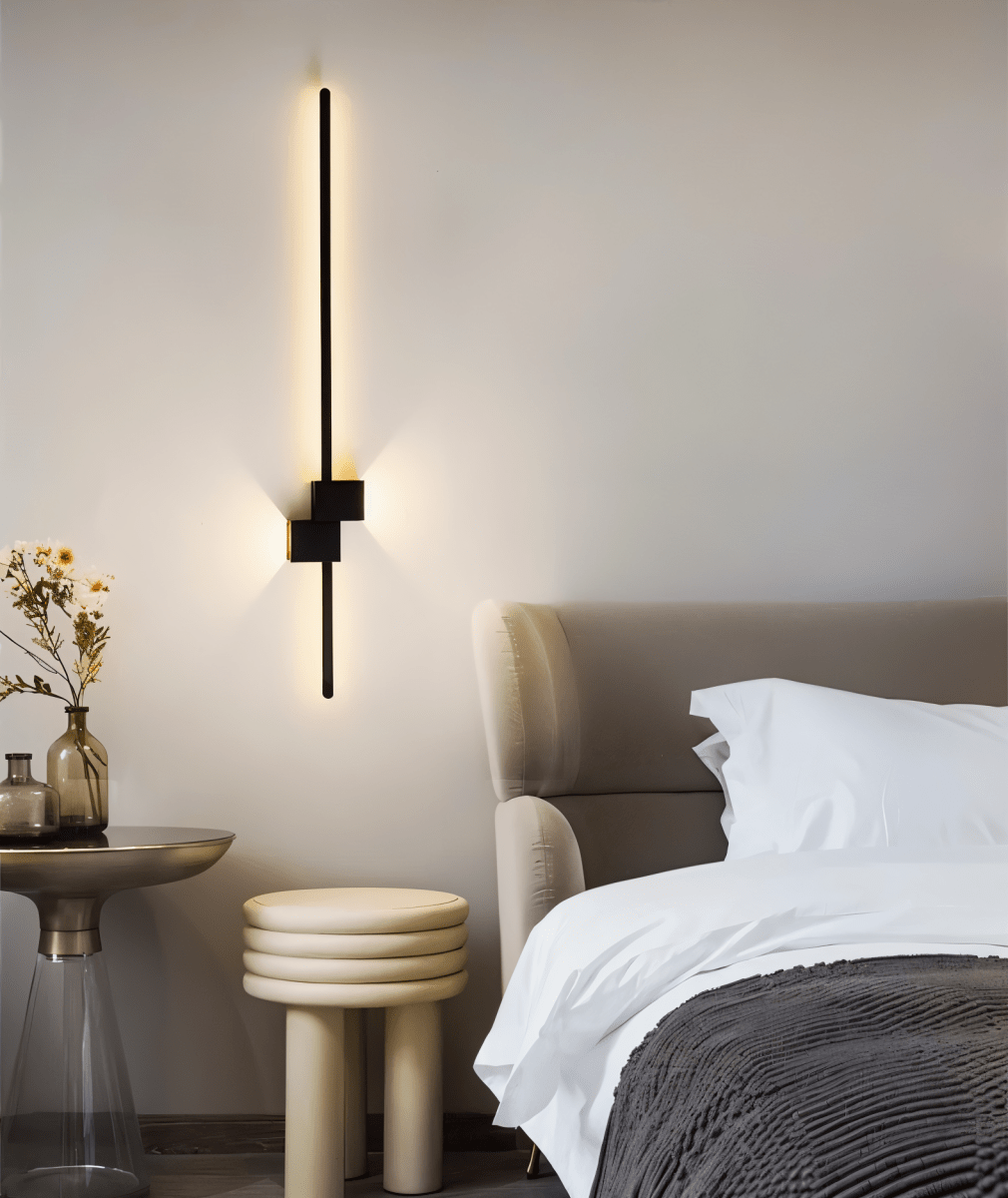 Minimalist LED Wall Light – The Line – Modern & Elegant Lighting