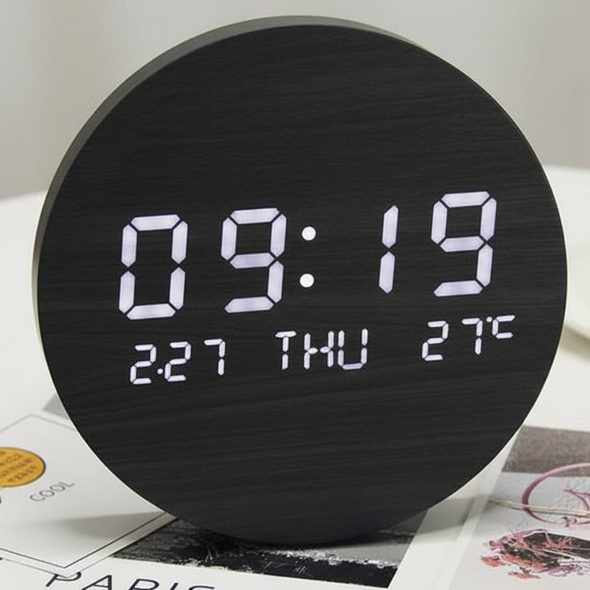 MINUTICA – Scandinavian Digital Display Clock
