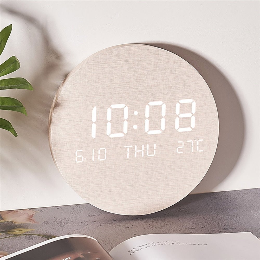 MINUTICA – Scandinavian Digital Display Clock