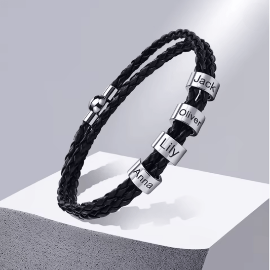 NAMVIO – Heren gevlochten armband met gepersonaliseerde naamkralen
