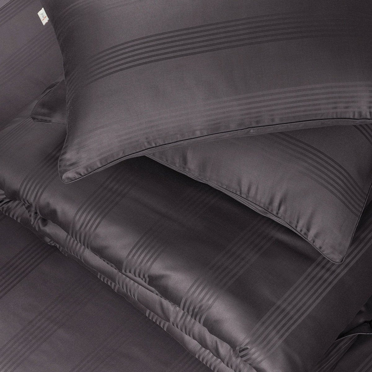 Housses d'oreiller Premium Sérénité | Taies d'oreiller en coton durable pour un confort quotidien et un style intemporel