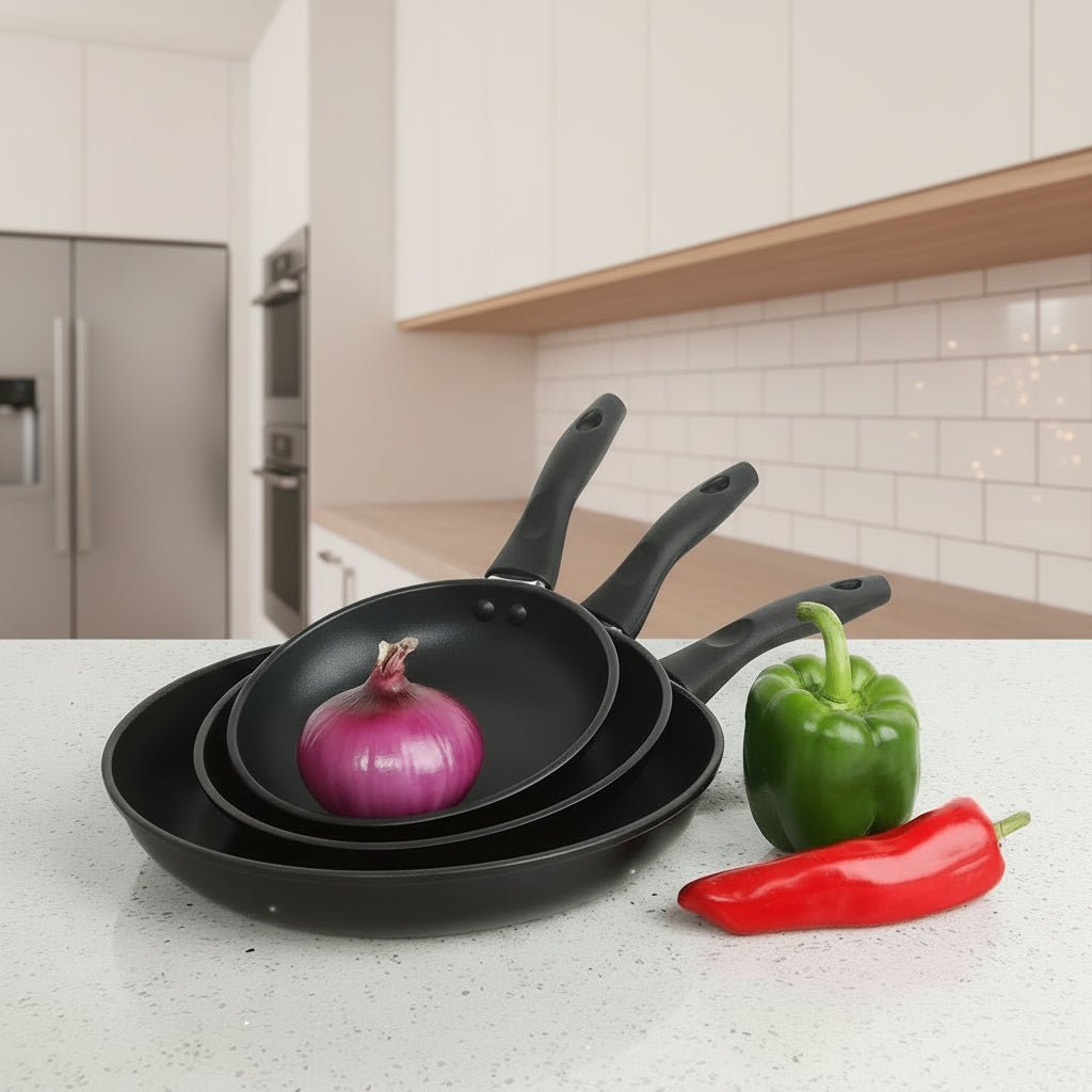 COOLGRIP PAN – 3-piece non-stick aluminum skillet set with cool-touch handles 1