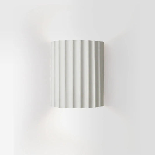 NordicGlow živicová nástenná lampa – moderné ambientné osvetlenie bez viditeľných káblov