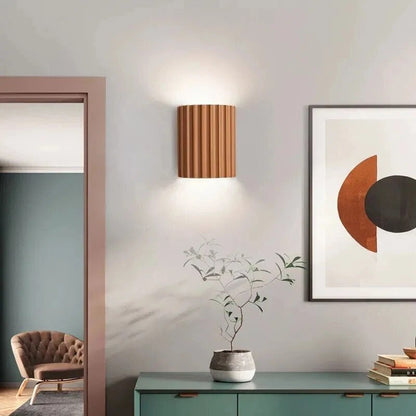 NordicGlow Lámpara de pared de resina - iluminación ambiental moderna sin cables visibles