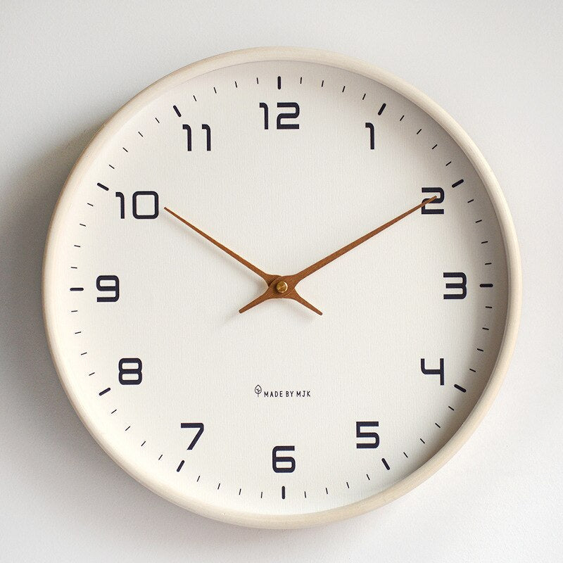 Horloge murale en bois NordicTime - Design scandinave silencieux pour des maisons paisibles