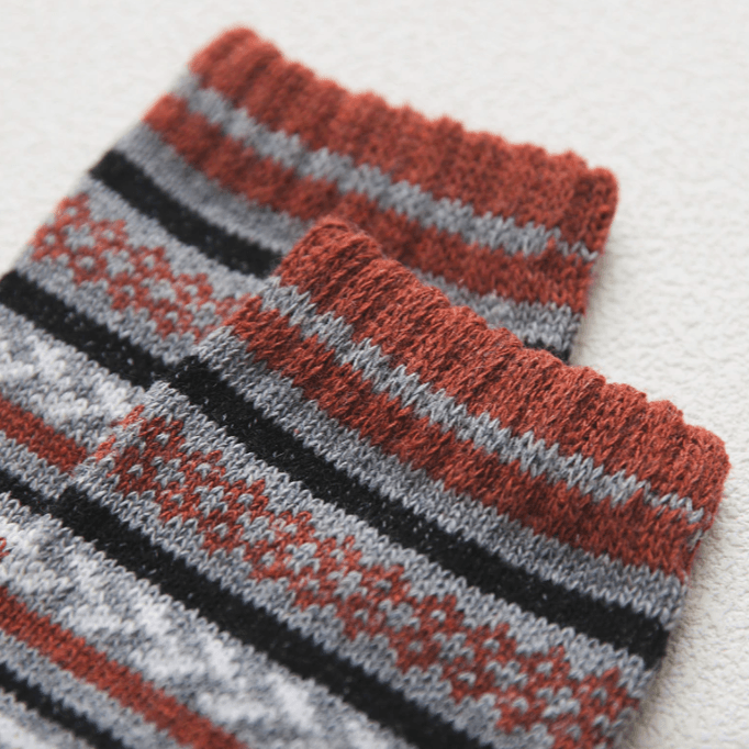 FROSTHIVE – Unisex Wool & Cotton Blend with Scandinavian Patterns 8