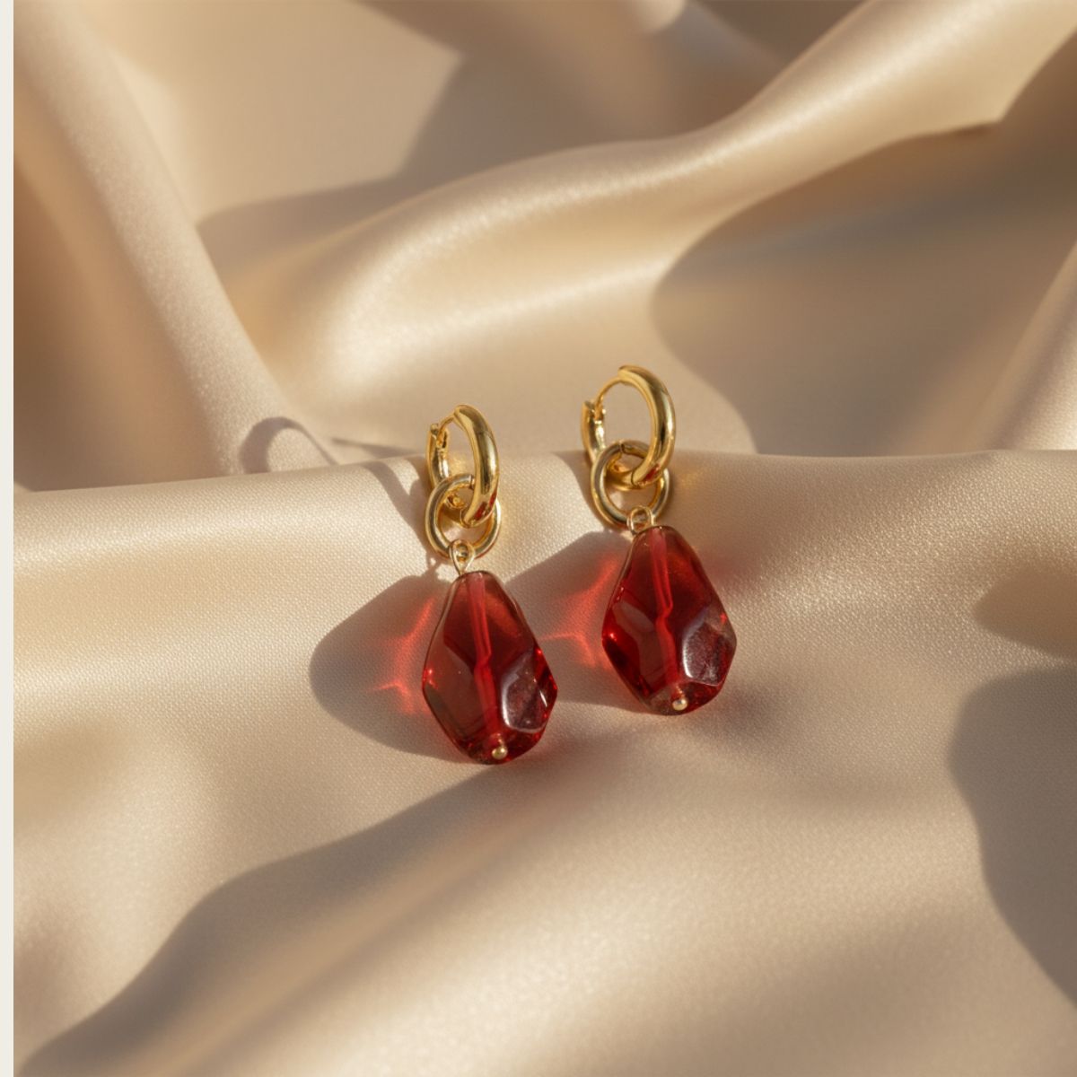 Pendientes colgantes de resina Ocean Bloom Gold Crimson