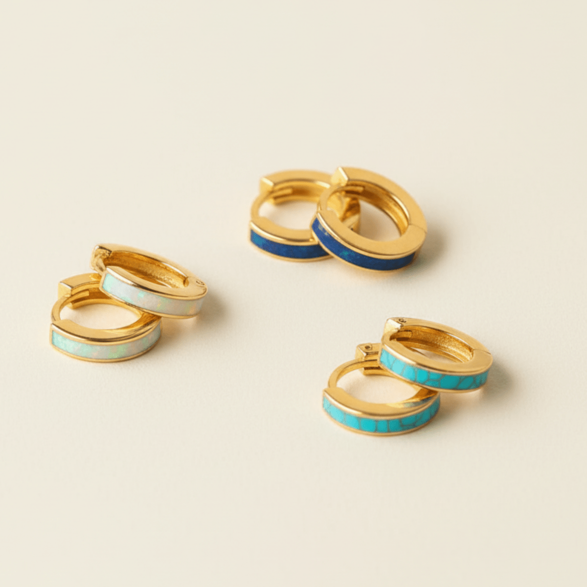 Pendientes Ocean Hue Huggies