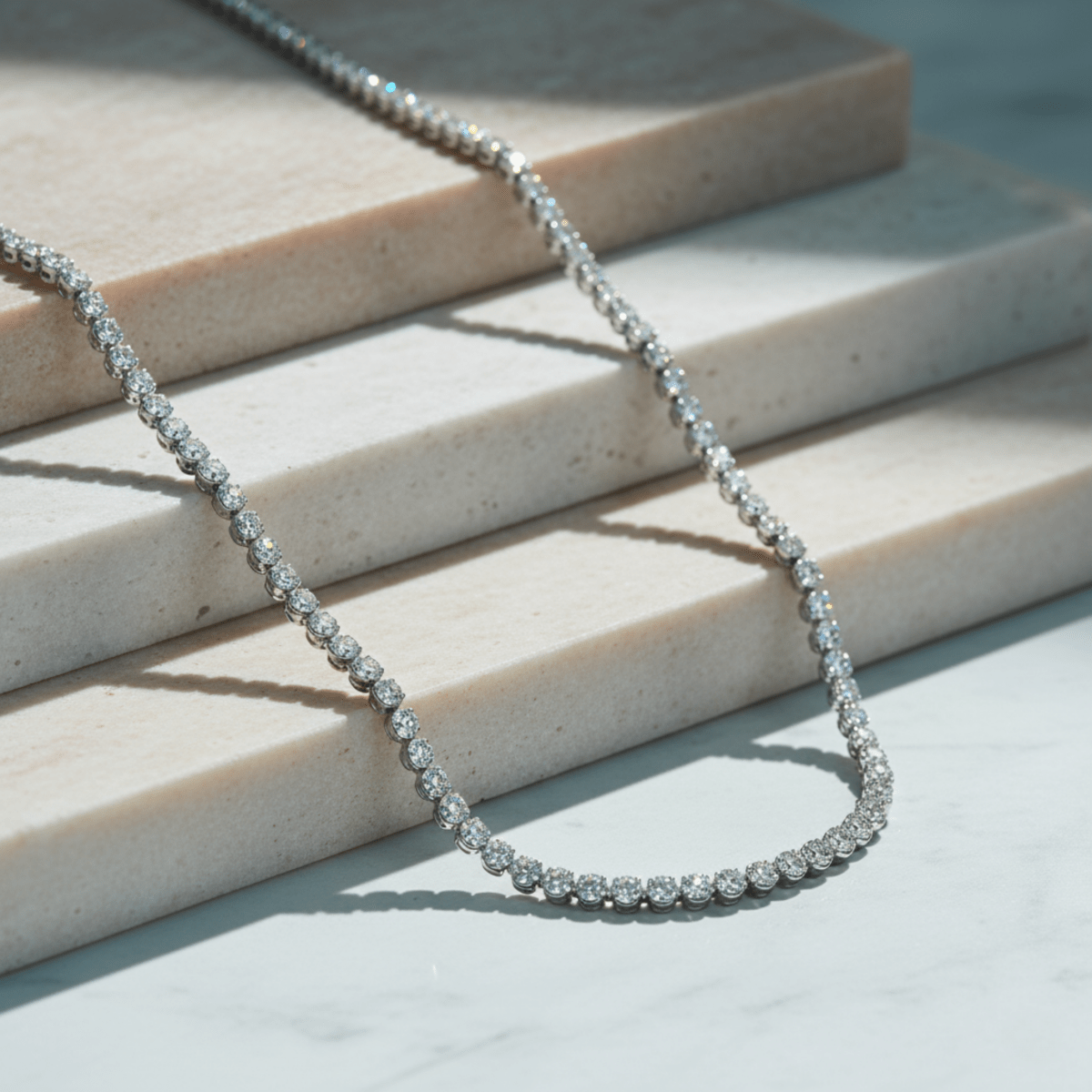 Collar de tenis de oro y plata Ocean Pebble