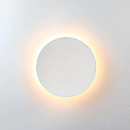 Orr Outdoor Wall Lamp-Minimalist LED wall lamp in round or angular, IP65 9