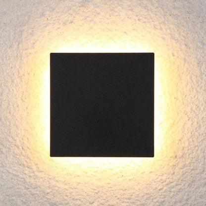 Orr Outdoor Wall Lamp-Minimalist LED wall lamp in round or angular, IP65 10