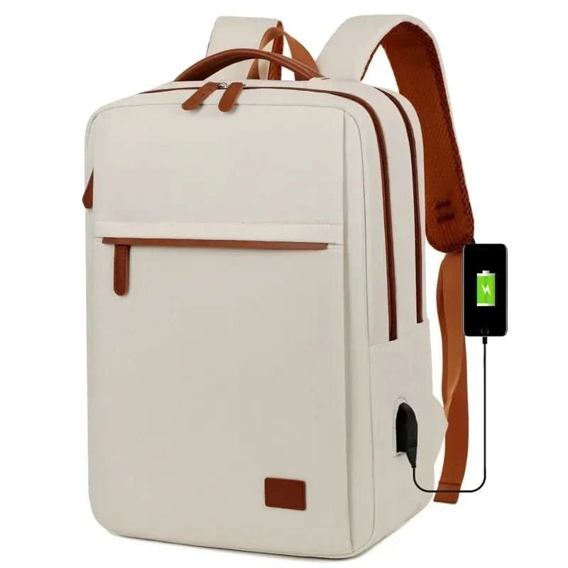 PACKLITE – Monitoiminen matkareppu kannettavan tietokoneen lokeroilla ja USB-portilla