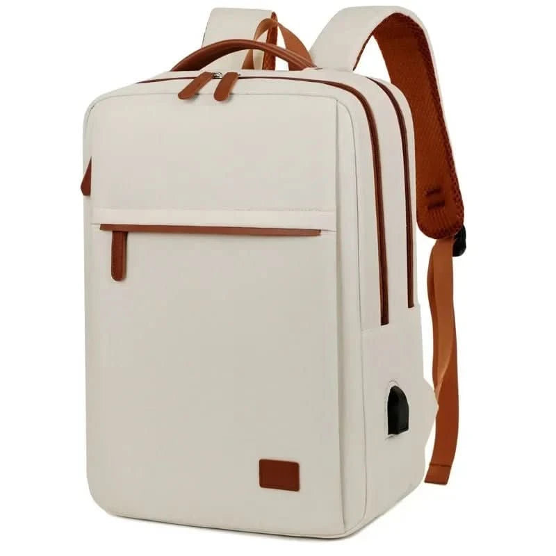 PACKLITE – Monitoiminen matkareppu kannettavan tietokoneen lokeroilla ja USB-portilla