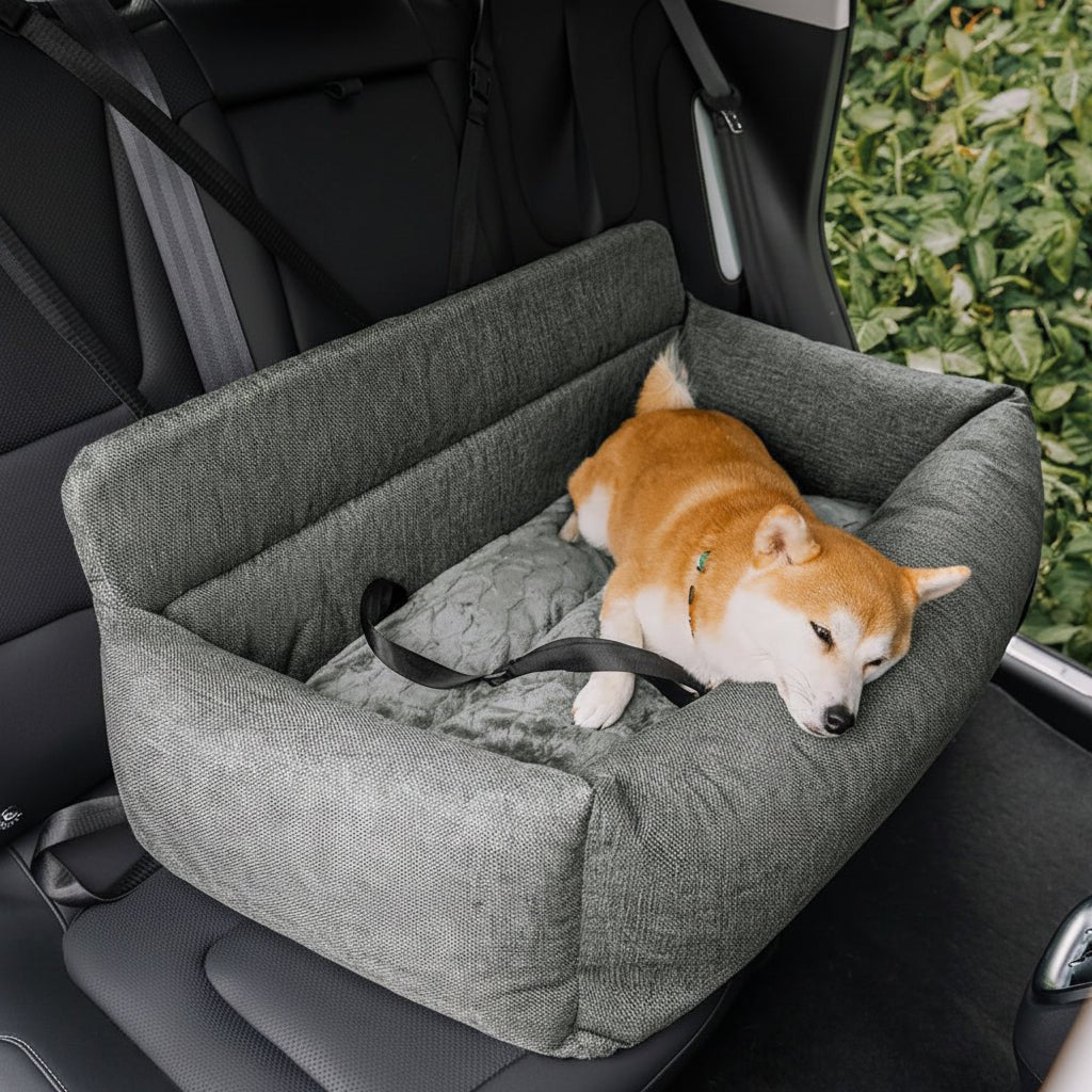 CARLOUNGE – Large Washable Dog Car Bed with Anti-Slip Bottom and Secure Attachment 2