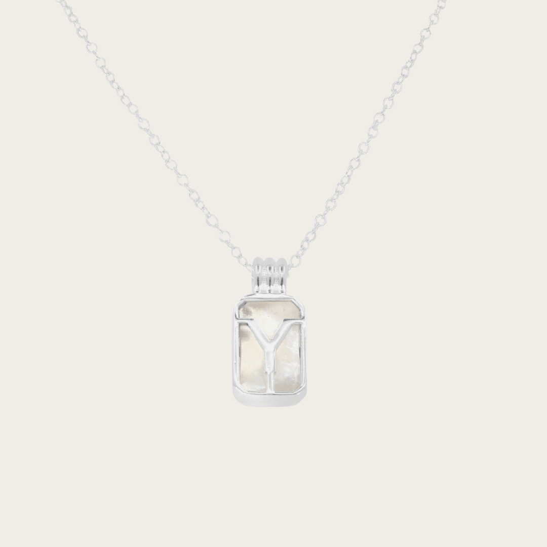 Parelmoer Initial Hanger Zilveren Ketting