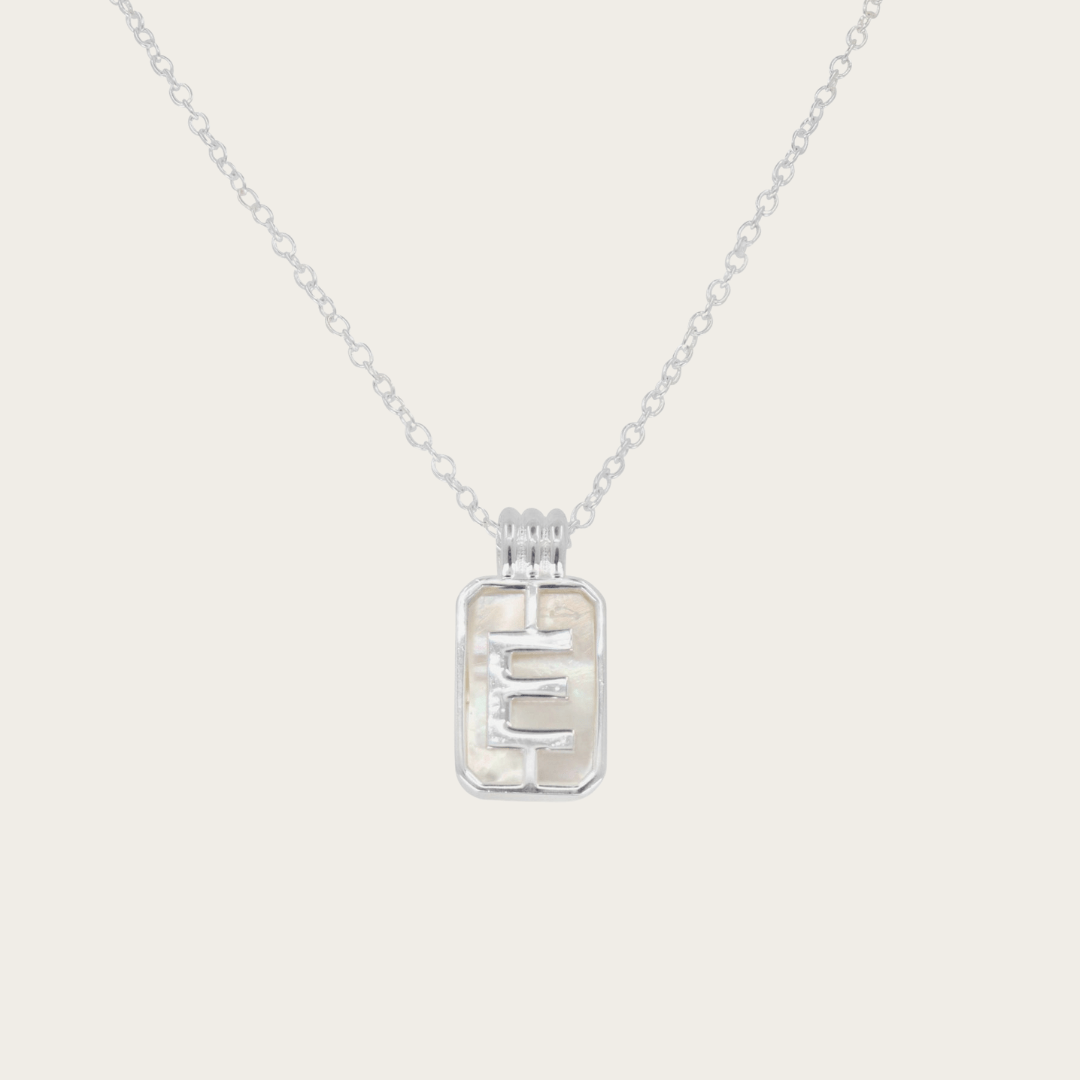 Parelmoer Initial Hanger Zilveren Ketting