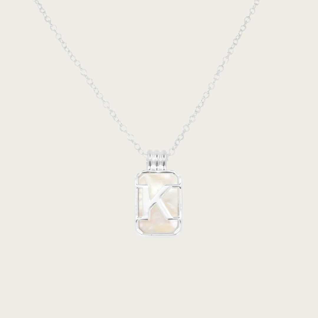 Parelmoer Initial Hanger Zilveren Ketting