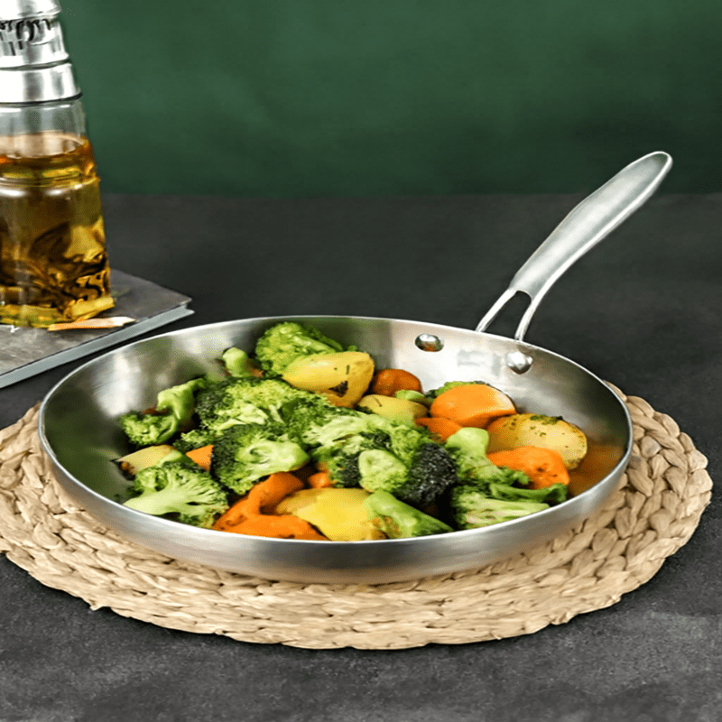 PinnaclePan – Uncoated Surface for Preserving Natural Flavors