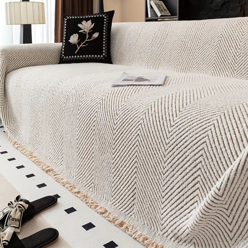 PlushGuard – Housse de canapé en chevrons, résistante aux éclaboussures et antidérapante