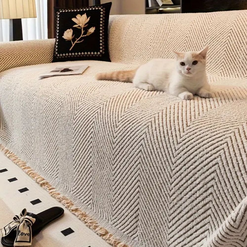 PlushGuard – Housse de canapé en chevrons, résistante aux éclaboussures et antidérapante