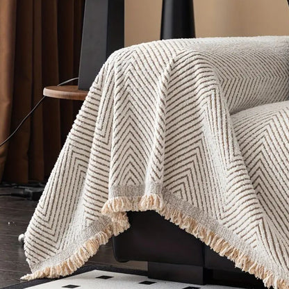 PlushGuard – Housse de canapé en chevrons, résistante aux éclaboussures et antidérapante