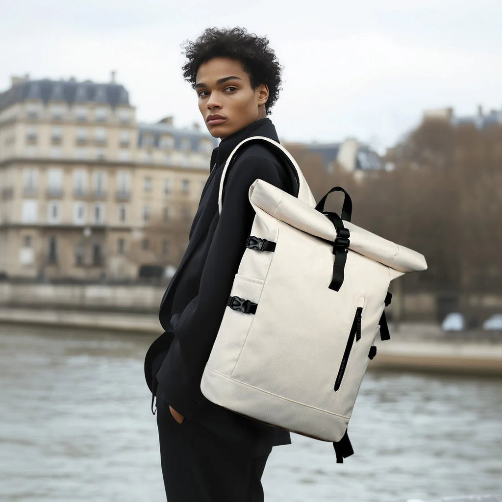 CHARGECARRY – Zaino Rolltop Espandibile con Ricarica USB e Design Impermeabile