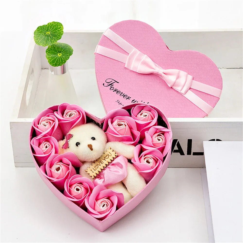 ROSEVELVET BOX – Elegant Soap Flower Gift Box with 22 Rose Blooms