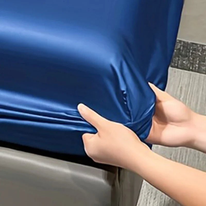 SILQUE – Weiches Ice Silk Satin-Spannbettlaken für luxuriösen Komfort