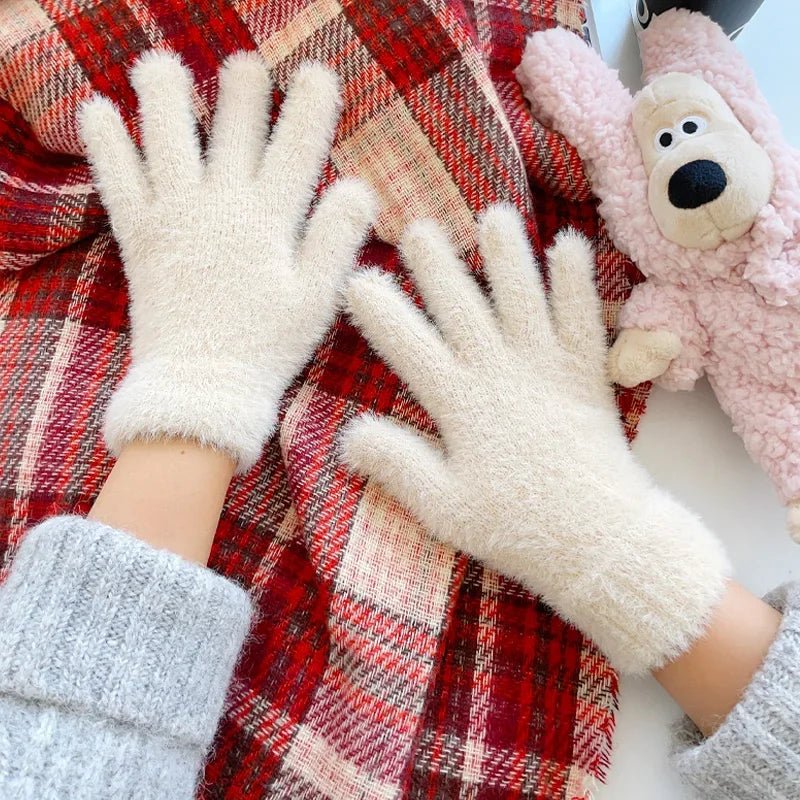 SNOWVEL EASYGLOVE – Pehmeät talvihanskat tuulenpitävään ulkolämpöön