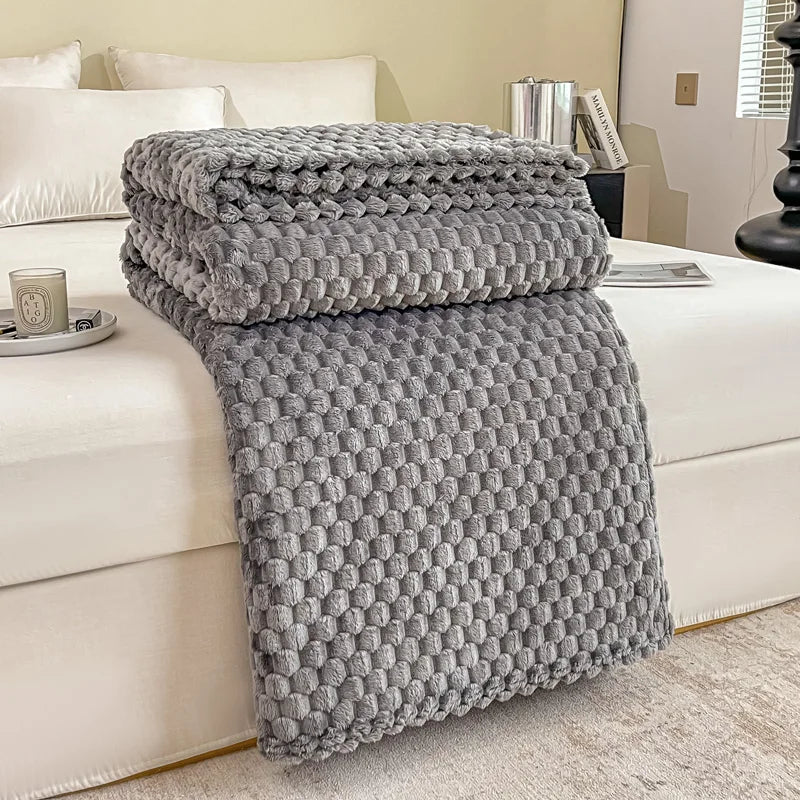 Cozy Velvet Throw Blanket - Ultra Soft Checked Plush for Warmth & Comfort 7