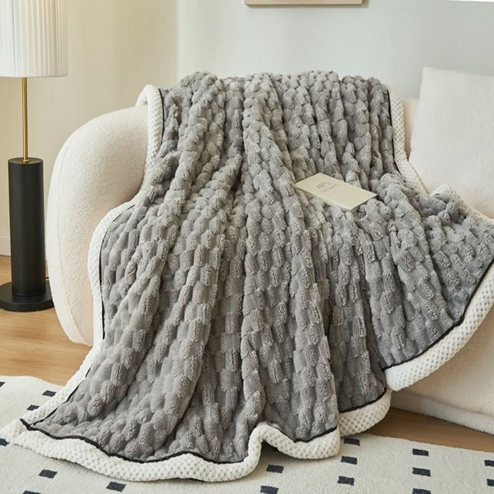 CozyNest Throw Blanket - Ultra-Soft Bubble Textured Sherpa Fleece for Year-Round Comfort 3