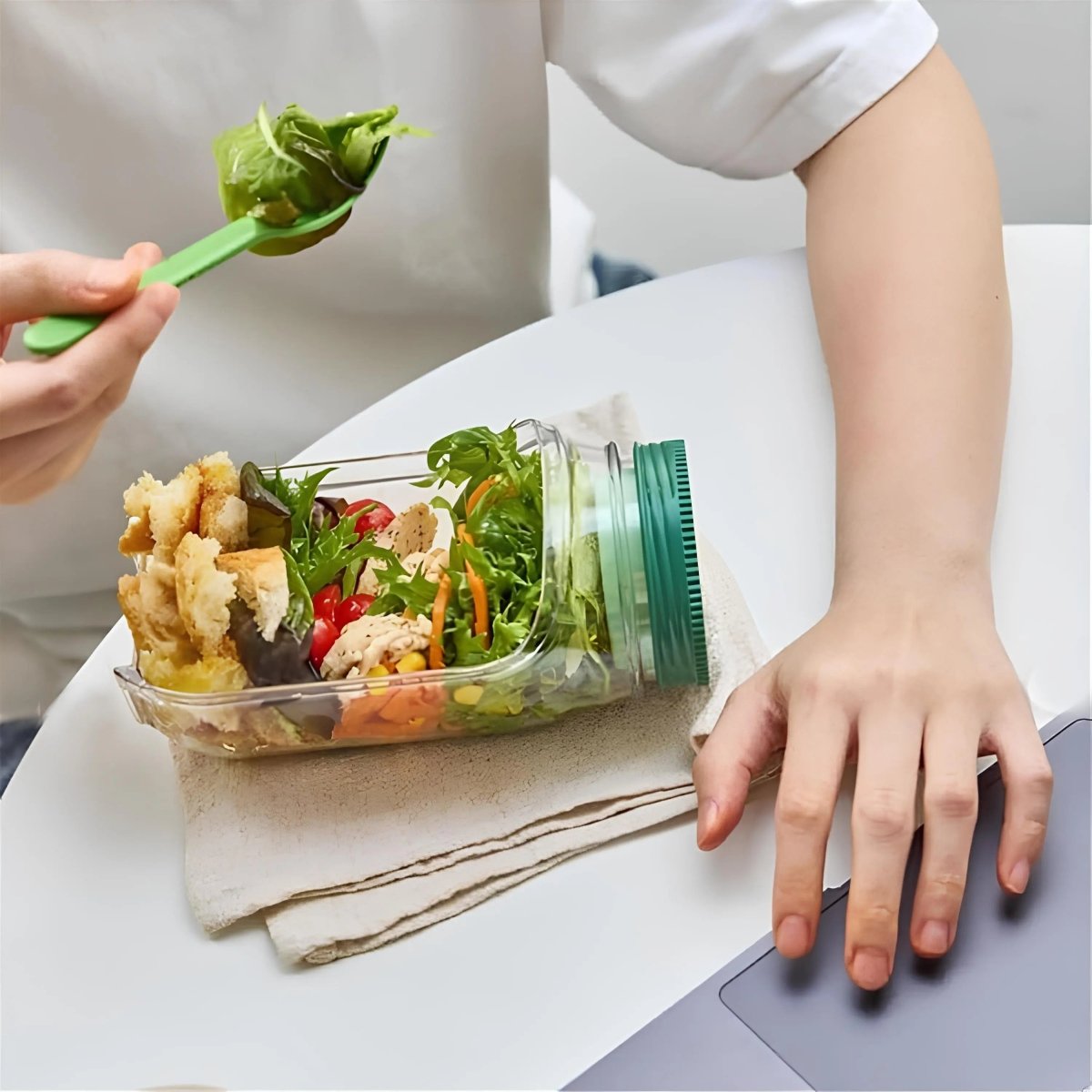 CRISPJAR – Layered Salad Shaker Jar for Fresh, Crisp Meals On-the-Go 5