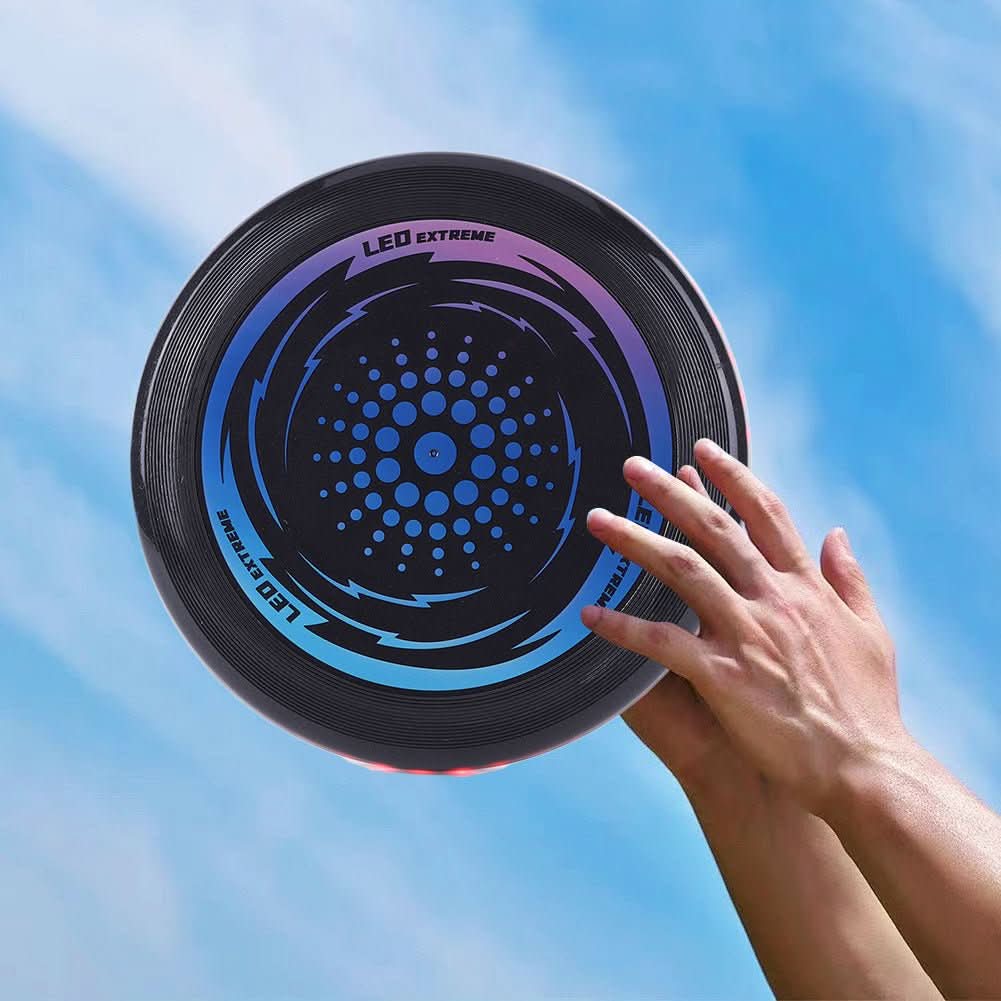 STARSPIN – LED-valolla varustettu frisbee yöaikaiseen ulkoleikkiin