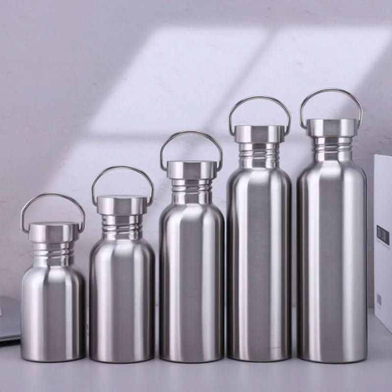 SteelFlow – Ruostumattomasta teräksestä valmistettu juomapullo 1000ml