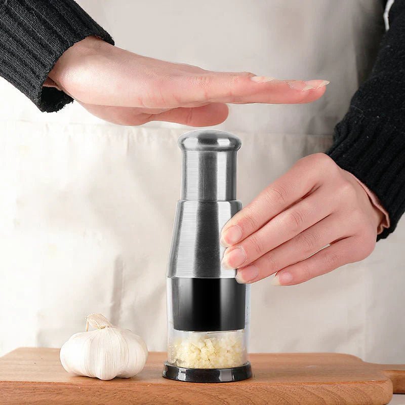 CHEFCRUSH – Compact Garlic Chopper with Durable Stainless Steel Blades 3