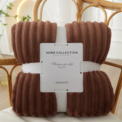 StripeWarm – široká flanelová fleecová deka s pruhovaným vzorom
