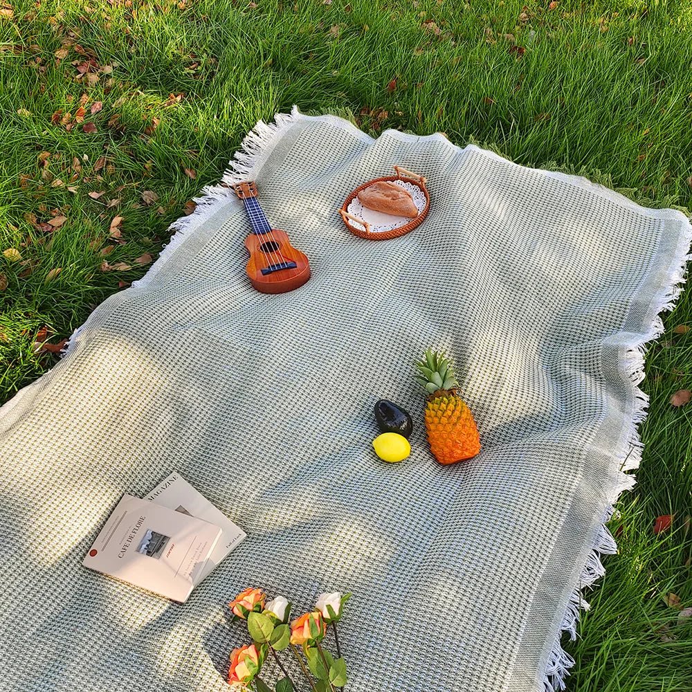 Sunweave - Cotton Blend Picnic Mat with Decorative Tassels for Outdoor Use 9